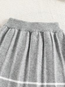 SHEIN Playful Pals 2 件女童针织冬季套装，可爱刺绣兔子装饰长袖毛衣 + 针织裙，V 领套头衫，优雅休闲风格，适合秋冬 - 灰色 - 查看 5