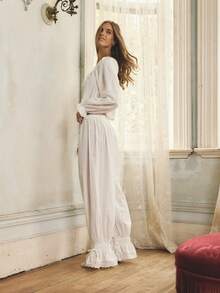 Aralina 圣诞感恩节睡衣女装两件套，包括一件长袖荷叶边蕾丝细节纽扣上衣（可系带）和一条宽松长裤，配套睡衣，可爱睡衣，冬季服装 - 白色 - 查看 4