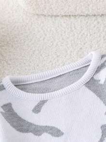 SHEIN Playful Pals 男婴休闲图案圆领落肩毛衣，秋冬季圆领套头衫 - 灰色 - 查看 7