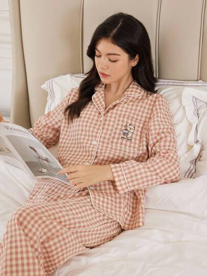 少女编织粉色格子刺绣图案长袖衬衫和裤子休闲睡衣套装