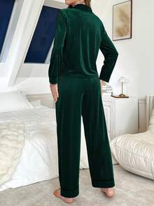 SHEIN Bow Decor Solid Color Women Fluffy Cozy Pajama Set, Winter Clothes - Dark Green - View 2