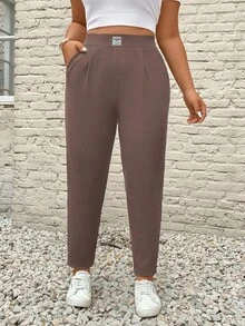 SHEIN Essnce Pantalones de lápiz con parche de bolsillo para mujer de talla grande, moda casual y versátil para vacaciones - Marrón - Ver 3