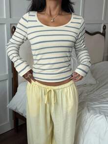 CovetEZ 女士休闲条纹圆领长袖T恤 可爱夏季 - 白色 - 查看 4