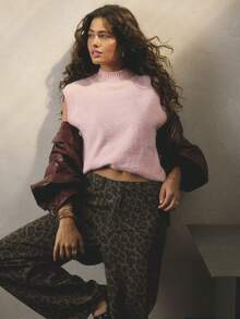 Aralina 女士休闲秋冬无袖针织背心套头衫，非常适合外出穿着 - 米色 - 查看 1