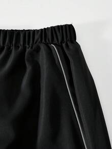 SHEIN 2件套休闲T恤和裤子套装，适合青少年女孩，胸前印有白色星星，白色装饰抽绳，适合散步、购物、上学，可搭配夹克、背心 - 白色 - 查看 7
