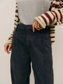 Nöista Relaxed-Fit Black Pants With A Vintage Washed Effect And Tapered Silhouette; Elasticated Cuffs And Minimal Seams Give Modern Flair For Fall Streetwear And Comfortable Winter Layering.