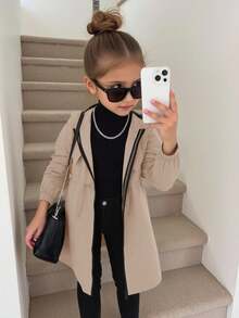 SHEIN 年轻女孩休闲字母装饰宽松文字带连帽口袋中长款派克大衣夹克、风衣、编织双排扣翻领宽松长款风衣、休闲军事风格、适合通勤和户外穿着、女孩的 Y2k 服装。回到学校季节。妈妈和姐姐和我搭配。 - 駝色 - 查看 4