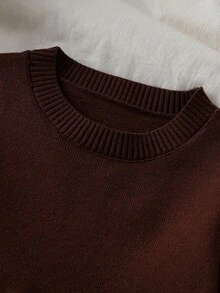SHEIN Vintaside Kids 少女针织毛衣裙，新品上市。灰白拼色，可爱活泼的风格，柔软舒适的灰色面料，针织设计。适合秋冬穿着。提升整体品质，工艺精湛。优质柔软舒适面料，适合长期穿着。适合居家、外出、派对、商务及各种节日。 - 咖啡棕 - 查看 4