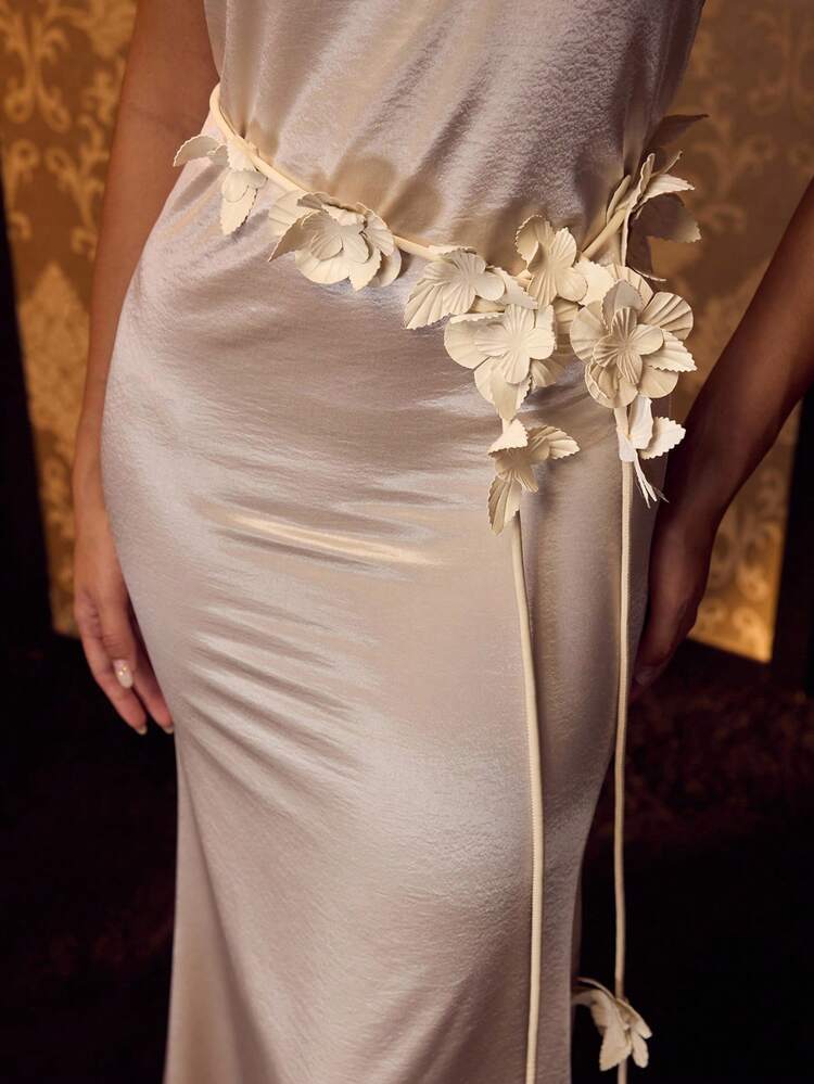 VESTIDO DE CÓCTEL ELEGANTE DE MUJER CON CINTURÓN DE SATÉN FLORAL Y ESPALDA DESCUBIERTA