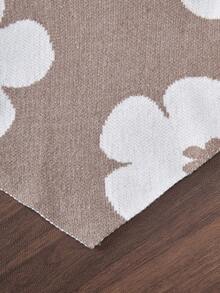 SHEIN 休闲可爱女宝宝套装。灰色卡其色，饰以花朵图案。针织高领长袖毛衣+针织阔腿长裤。两件套。柔软舒适。适合日常、各种场合，包括旅行、度假、居家、幼儿园和派对。春、秋、冬三季百搭服装。节日庆典。女童套装。 - 卡其色 - 查看 7