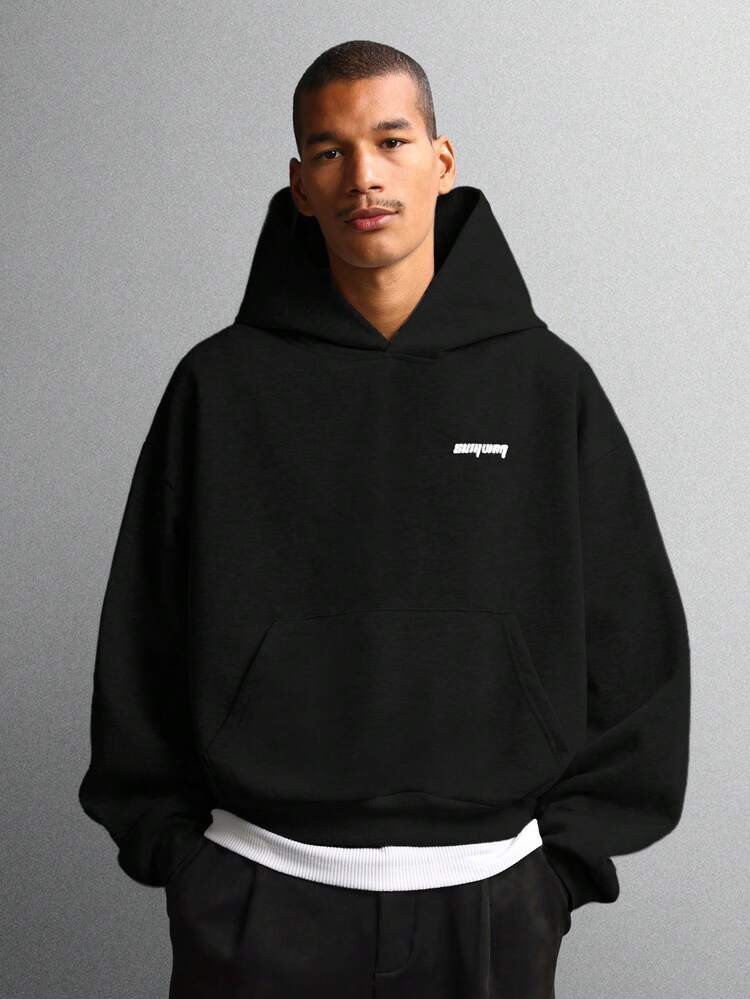 Sweat à capuche court avec cordon de serrage et poche