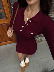 Flirla 女式休闲秋冬针织连衣裙，带水钻纽扣和领子 - 酒紅色 - 查看 6