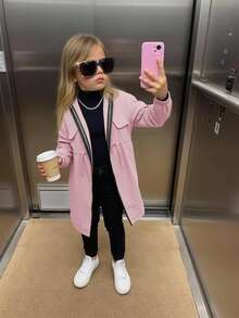 SHEIN 女童休闲字母装饰宽松文字织带连帽口袋中长款派克大衣，风衣，梭织双排扣翻领宽松长款防风外套，休闲军装风，适合通勤和户外活动穿着，Y2K风格，适合返校季，母女亲子装，秋冬季女装 - 淺粉色 - 查看 6