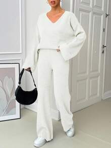 EURMUSE Women V-Neck Flare Sleeve Detailed Sweater And Pant Set - Cream - View 3