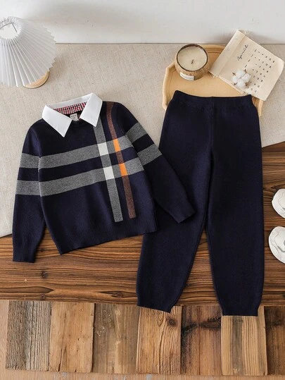 SHEIN Playful Pals 2 件儿童英伦风格针织套装，男童格子毛衣配衬衫领，厚裤子套装，秋冬学院风