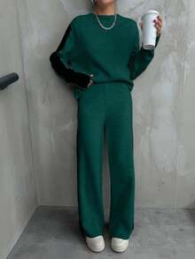 EURMUSE Bộ 2 món áo len dệt kim cổ tròn màu tương phản thường ngày và quần dệt kim cho nữ - màu xanh lá - Xem 4