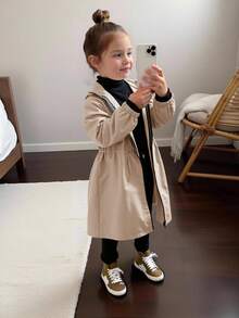 SHEIN 年轻女孩休闲字母装饰宽松文字带连帽口袋中长款派克大衣夹克、风衣、编织双排扣翻领宽松长款风衣、休闲军事风格、适合通勤和户外穿着、女孩的 Y2k 服装。回到学校季节。妈妈和姐姐和我搭配。 - 駝色 - 查看 9