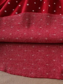 SHEIN Vintaside Kids 少女针织毛衣裙，新品上市。灰白拼色，可爱活泼的风格，柔软舒适的灰色面料，针织设计。适合秋冬穿着。精湛的工艺提升整体品质。优质柔软舒适面料，持久穿着。适合居家、外出、休闲、商务、节日和派对穿着。