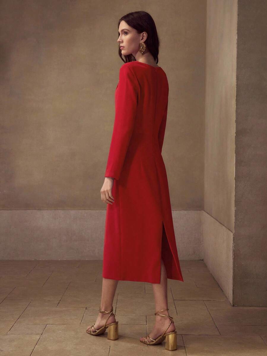 MOTF PREMIUM METAL DECOR STRUCTURAL WAIST-CINCHED MID-LENGTH DRESS - Red - View 2