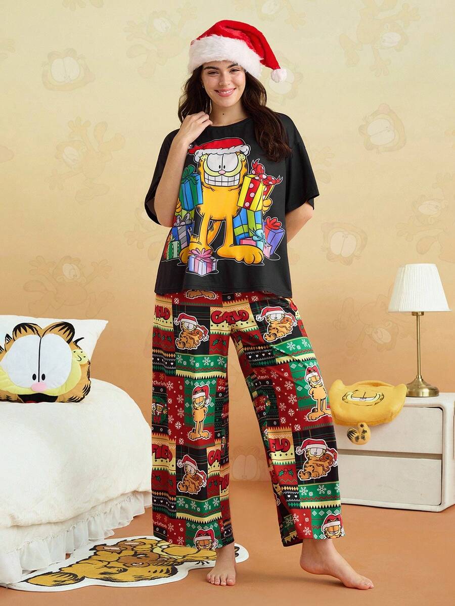 GARFIELD | SHEIN Plus Size Women Christmas Cartoon Pattern Drop Shoulder Loose Top And Wide Leg Pants Pajama Set - Black - View 1