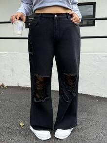 SHEIN CURVE+ Plus Size Women Street Style Fashion Distressed Pocket Denim Jeans Y2k Plus Size Ripped Jeans - Black - View 4