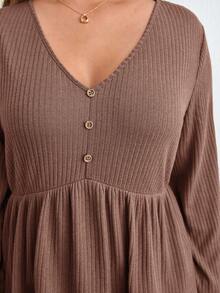 SHEIN Frenchy Plus Size Solid Color Minimalist Long Sleeve T-Shirt, Everyday Wear - Mocha Brown - View 7