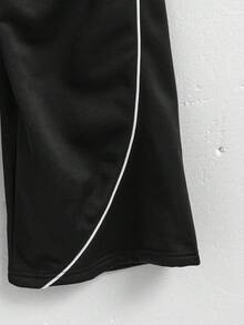 Sparklyn 秋冬必备！女童直筒裤，采用优质卫衣面料，柔软舒适。直筒设计，修饰腿部线条，时尚百搭，保暖一整个冬天，是女童秋冬装的完美之选。