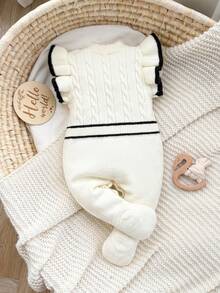 SHEIN Newborn Baby Stylish Cute 3D Bow Shoulder Snap Sleeveless Jumpsuit Lace Knitted, Soft & Comfortable, Daily, Outings, Travel, Vacation, Daycare - Yellow - View 2