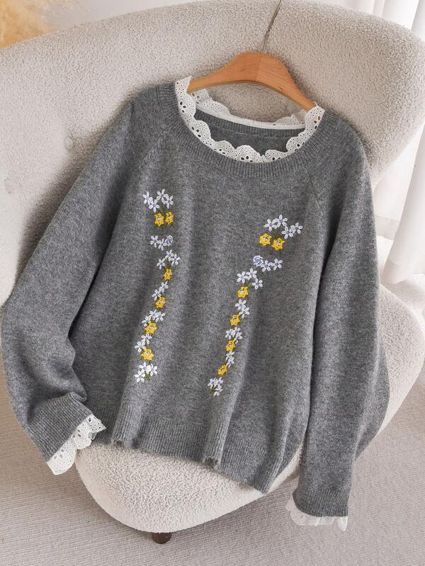 CosyJoli Plus Size Casual Lace Patchwork Embroidered Raglan Sleeve Pullover Sweater/Winter