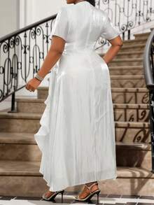 Dripcurv 大码 V 领荷叶边褶皱优雅短袖白色连衣裙 - 白色 - 查看 2