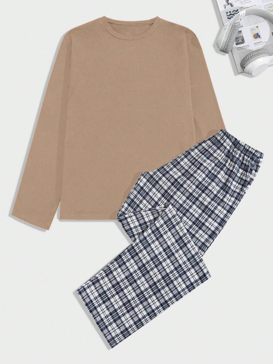 SHEIN Cottnline Bộ đồ ngủ quần kẻ sọc in logo nhỏ tay ngắn cho nam - Màu be - Xem 1