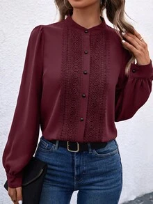 EMERY ROSE Blusa elegante de mujer con cuello alto, manga raglán y botones delanteros con aplicación de encaje - Rojo violeta - Ver 5
