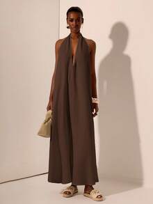 Zivah Hàng mới về Xuân/Hè 2025, Lễ hội âm nhạc, Lễ Phục sinh, Ngày lễ Thánh Patrick, Phong cách phương Tây, Du mục, Tiệc sinh nhật, Tốt nghiệp, Đại học, Sinh viên, Thường ngày, Cơ bản, Giải trí, Kỳ nghỉ, Du lịch du thuyền, Bãi biển, Tắm nắng, Thời trang, Thời trang đường phố, Khách dự tiệc cưới, Phong cách Bohemian, Đi làm, Ăn trưa, Trang phục sân bay, Váy maxi cổ chữ V sâu buộc dây họa tiết màu trắng, Váy maxi hở lưng - màu nâu - Xem 7