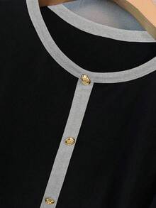 GlowEve CURVE 大码女式优雅休闲荷叶边撞色长袖 T 恤，圆领喇叭袖，纽扣装饰，简约剪裁设计上衣