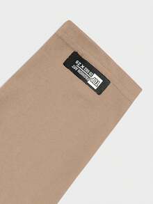 SHEIN Cottnline Bộ đồ ngủ quần kẻ sọc in logo nhỏ tay ngắn cho nam - Màu be - Xem 3