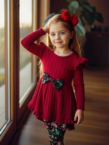 SHEIN 2 件套年轻女孩纯色针织圆领拼布圣诞图案蝴蝶结装饰上衣和圣诞树、圣诞老人、雪花、鹿印花裤，适合秋冬季圣诞派对、宴会、生日 - 紅色 - 查看 3