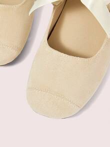 CUCCOO DOLLMOD أحذية نسائية بيج بتصميم بسيط بأصبع قدم مستدير مزينة بفيونكة مرنة، أحذية ماري جين مريحة بكعب مرتفع