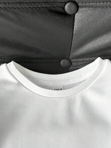 SHEIN 少女深白色短款卫衣，高腰长袖休闲简约纯色卫衣，适合日常休闲穿着，秋冬季白色卫衣，少女可爱纯色卫衣，青少年卫衣，少女长袖短款卫衣，长袖卫衣，无图片 - 白色 - 查看 4