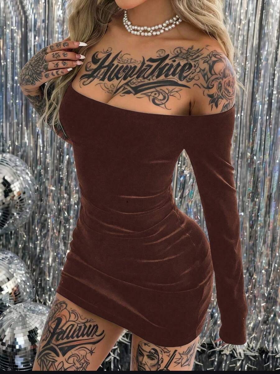 SHEIN EZwear 女士优雅天鹅绒露肩连衣裙，深棕色，秋冬 - 棕色 - 查看 1