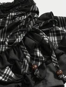 ROMWE Avant 女式复古学院风印花蕾丝拼接不对称迷你裙 - 黑色 - 查看 4