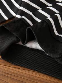 Young Boy Casual Striped Print Loose Fit Drop Shoulder Pullover Sweatshirt, Suitable For Spring And Autumn