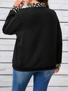 EMERY ROSE Plus Size Women Casual Sweatshirt With Zipper Collar And Leopard Print Raglan Sleeves, Autumn/Winter - Black - View 2