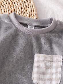 2 件套小男孩毛绒格子长袖上衣和裤子休闲舒适睡衣套装