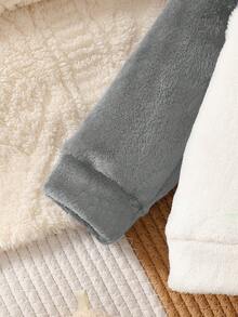 SHEIN Vintaside Kids 幼儿男童可爱熊图案长袖上衣和裤子套装，蓝白撞色，适合日常穿着，室内外，秋冬