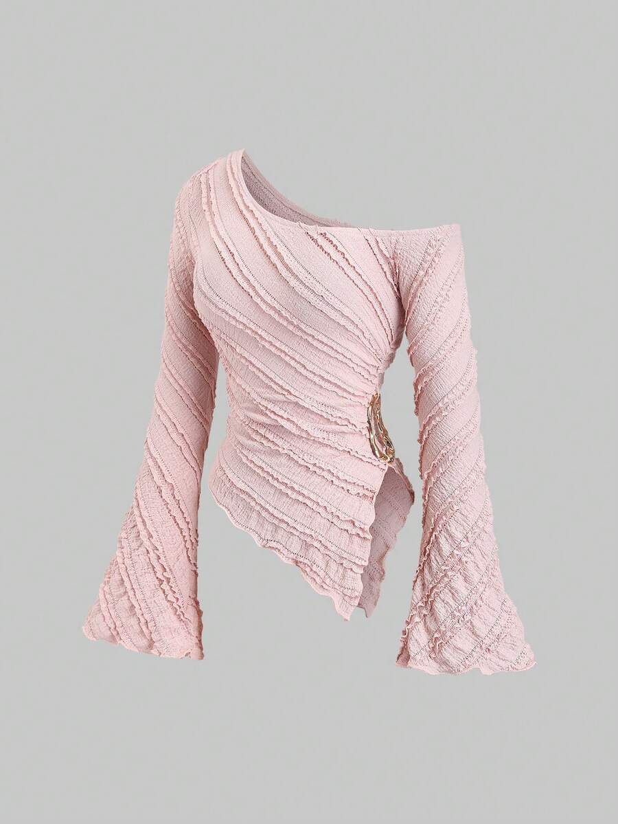 Sweetra 女士新款春夏秋休闲通勤旅行衬衫，纹理面料，不对称肩部，喇叭袖，不对称下摆，腰部金属装饰 - 粉色 - 查看 1