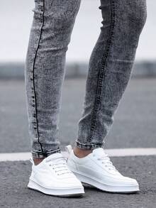 Manfinity Homme 男士修身水洗牛仔裤，纯色修身深色牛仔裤，长款浅灰色酸洗工装牛仔裤，送给老公、男朋友的礼物，男士紧身牛仔裤，修身男士牛仔裤，通勤、都市街头、工作、健身，emo 风格 - 灰色 - 查看 3