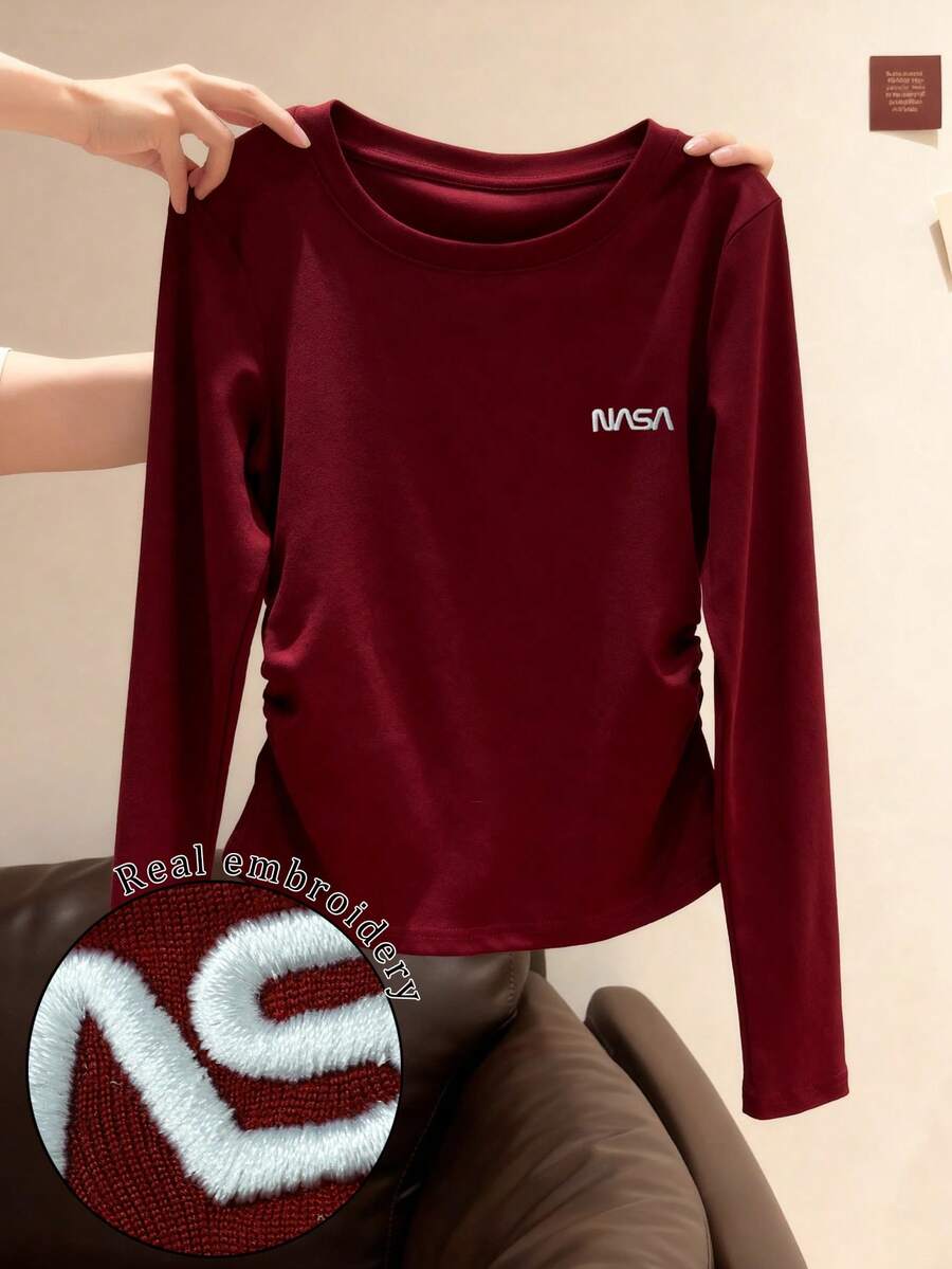 SHEIN Áo thun dài tay nữ in chữ thời trang tối giản, quà tặng cho bạn bè - Màu Đỏ Sâu - Xem 1