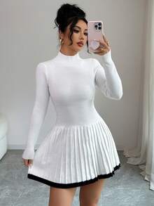 SHEIN Elenzya 时尚独特休闲腰部收紧半高领拼色 A 字形褶皱针织长袖毛衣裙，修身版型，女式，春秋季 - 白色 - 查看 1