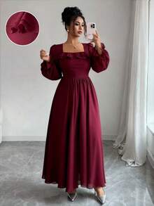 Modelyn Französisches Design Kleid mit quadratischem Ausschnitt, Rüschensaum und geraffter Taille im A-Linie Stil für Frauen