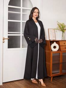 Al Najma 秋冬季女士黑色蕾丝边喇叭袖宽松长袍，适合派对和外出 - 黑色 - 查看 4